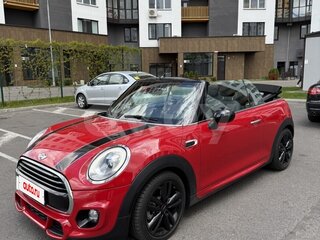 2018 Mini Cabrio Cooper III, красный, 2000000 рублей, вид 3