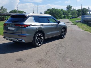 2022 Mitsubishi Outlander IV, серый, 2450000 рублей, вид 5