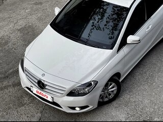 2013 Mercedes-Benz B-Класс 180 II (W246), белый, 1000000 рублей, вид 3