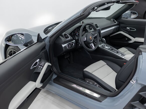 2025 Porsche Boxster IV 718 (982), серый, 12590000 рублей - вид 12