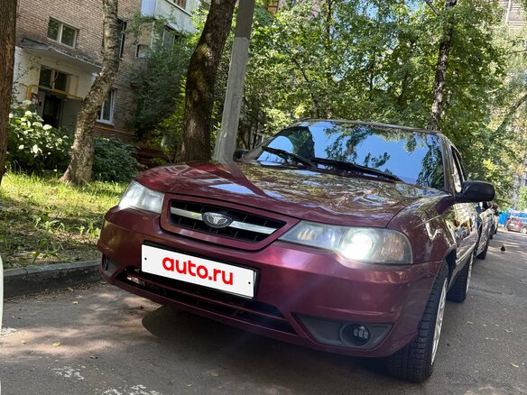 2012 Daewoo Nexia I Рестайлинг, пурпурный, 260000 рублей