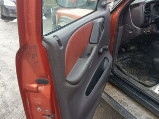 1999 Dodge Dakota II, коричневый, 1000000 рублей, вид 5