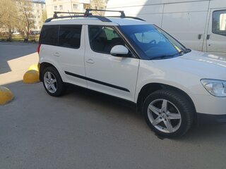 2013 Skoda Yeti I, белый, 830000 рублей, вид 1