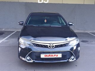 2018 Toyota Camry VII (XV50) Рестайлинг 2, чёрный, 2700000 рублей, вид 1