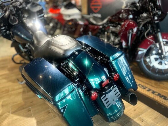 2021 Harley-Davidson Road Glide Special, зелёный, 2350000 рублей - вид 15