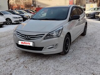 2015 Hyundai Solaris I Рестайлинг, бежевый, 750000 рублей, вид 1