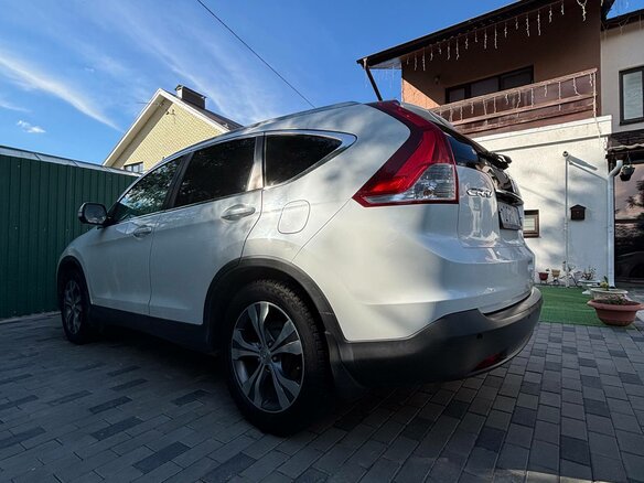 2013 Honda CR-V IV, белый, 1800000 рублей - вид 4