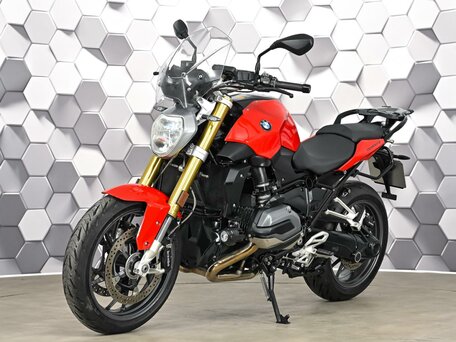 2017 BMW R 1200 R, красный, 999000 рублей, вид 2