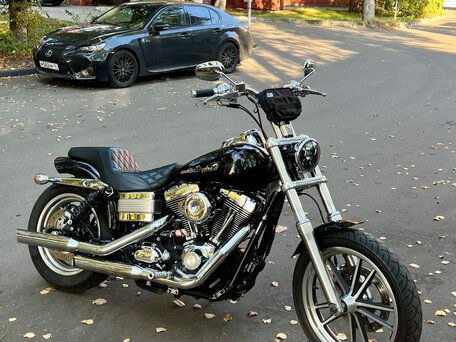2009 Harley-Davidson Dyna Low Rider, чёрный, 900000 рублей, вид 1