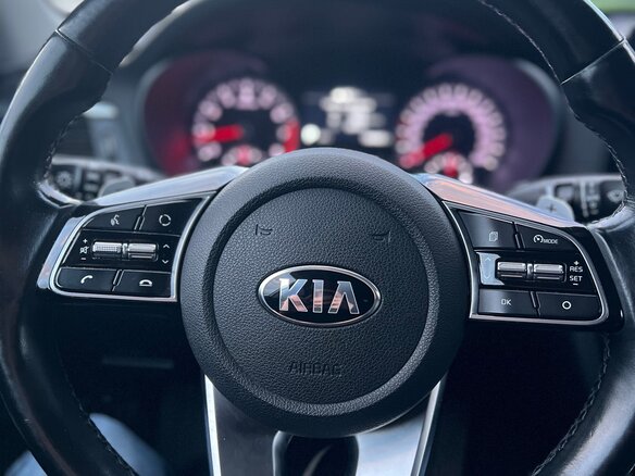 2018 Kia Optima IV Рестайлинг, белый, 2190000 рублей - вид 9