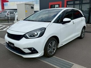 2022 Honda Fit IV, белый, 1090000 рублей, вид 1