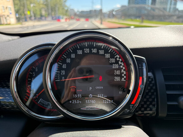 2018 Mini Hatch JCW III (F55/F56) Рестайлинг, чёрный, 2930000 рублей - вид 9