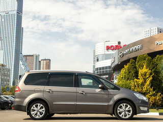 2012 Ford Galaxy II Рестайлинг, коричневый, 1463000 рублей, вид 3