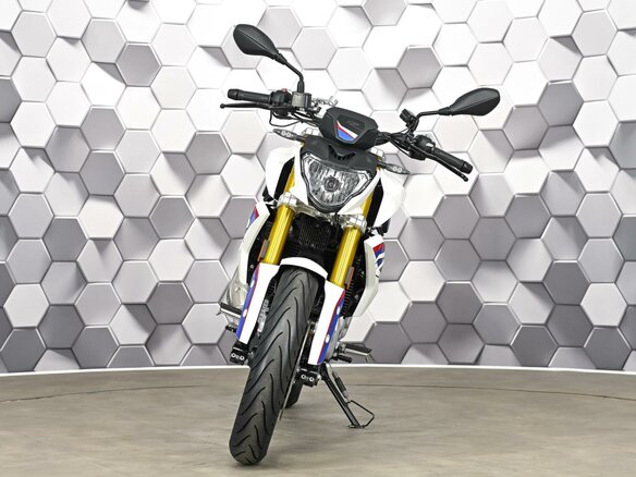 2020 BMW G 310 R, белый, 499000 рублей - вид 4