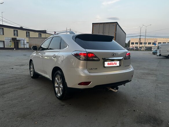 2010 Lexus RX 350 III, белый, 2120000 рублей - вид 5