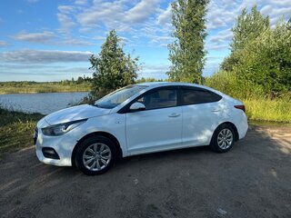 2018 Hyundai Solaris II, белый, 1290000 рублей, вид 4