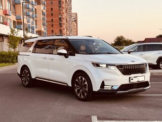 2020 Kia Carnival IV, белый, 3900000 рублей, вид 3