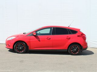 2012 Ford Focus III, красный, 810000 рублей, вид 4
