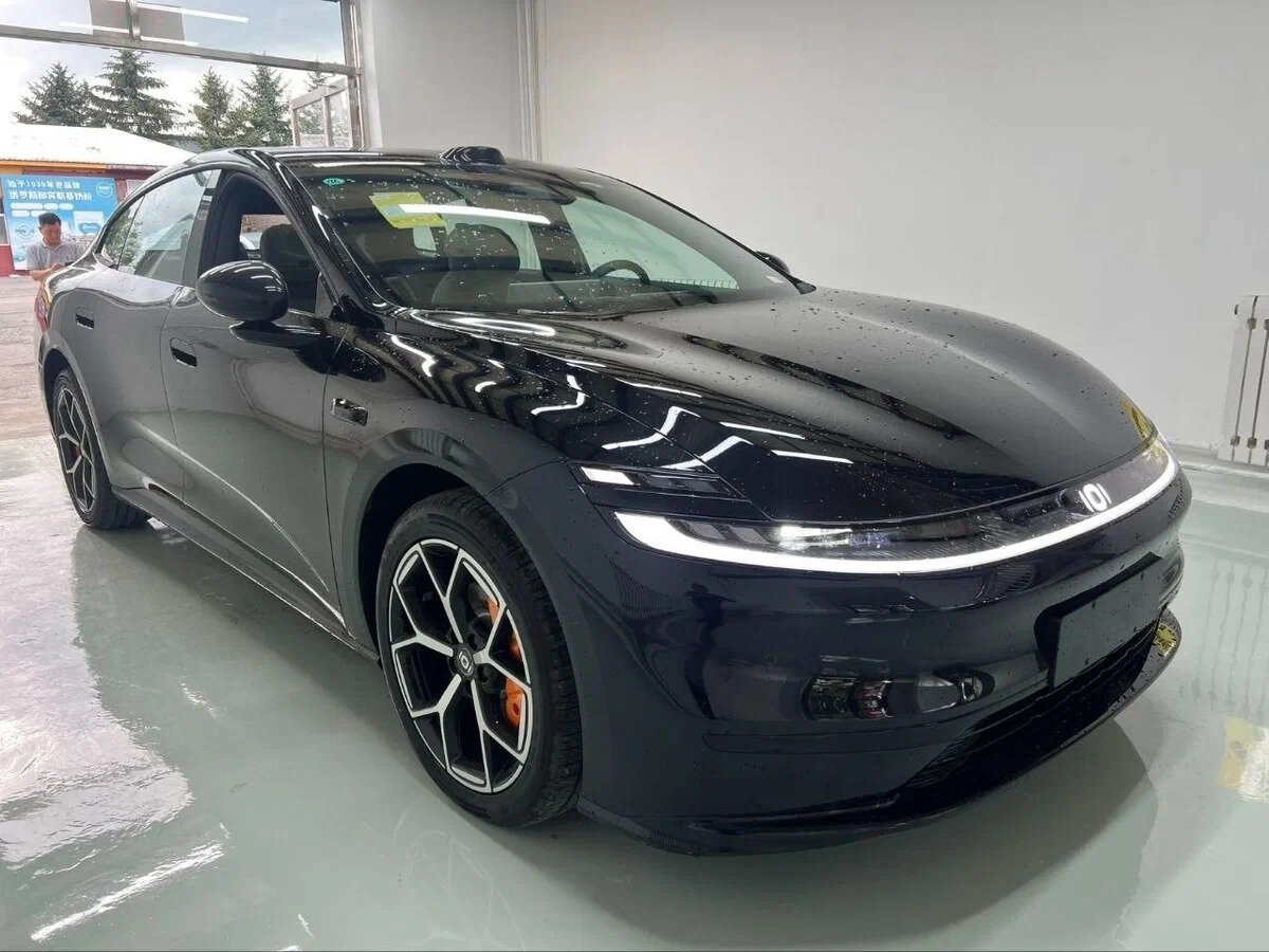 Открыть фотографии: Changan Qiyuan A06