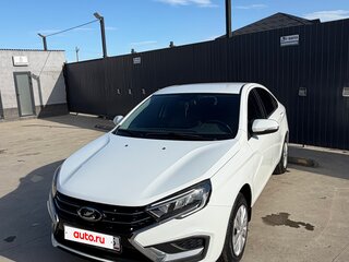2024 Lada (ВАЗ) Vesta I Рестайлинг (NG), белый, 1095000 рублей, вид 1
