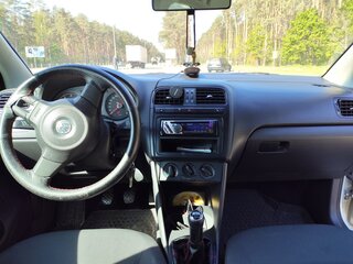 2011 Volkswagen Polo V, серебристый, 530000 рублей, вид 5