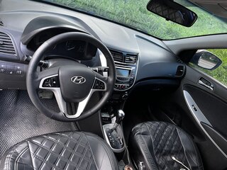 2013 Hyundai Solaris I, бежевый, 900000 рублей, вид 5