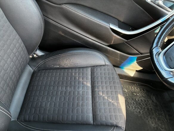 2014 Opel Astra GTC J Рестайлинг, красный, 990000 рублей - вид 22