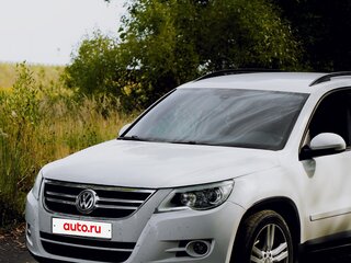 2010 Volkswagen Tiguan I, белый, 930000 рублей, вид 2