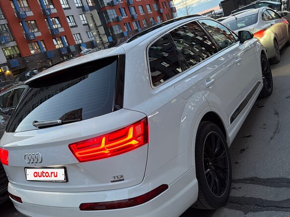 2016 Audi Q7 II (4M), белый, 3230000 рублей - вид 3