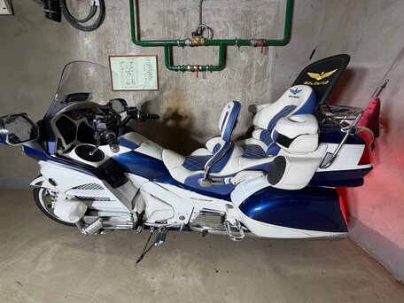 2012 Honda GL 1800 Gold Wing, белый, 1400000 рублей, вид 2