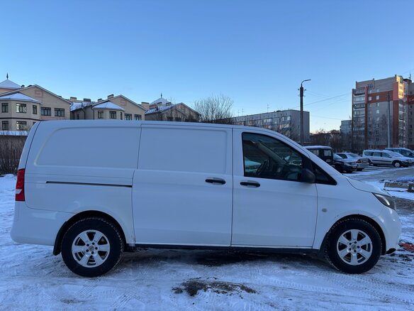 2015 Mercedes-Benz Vito III (W447), белый, 2100000 рублей - вид 4