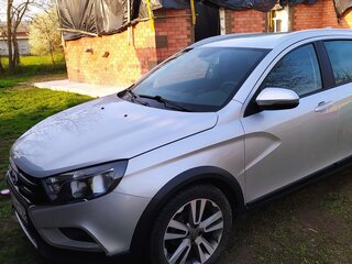 2017 Lada (ВАЗ) Vesta SW Cross I, серебристый, 1200000 рублей, вид 1