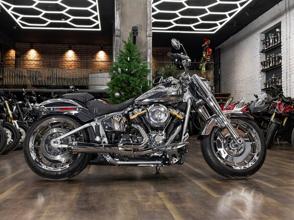 2026 Harley-Davidson Fat Boy, чёрный, 3290000 рублей - вид 6