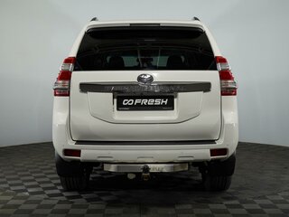 2016 Toyota Land Cruiser Prado 6-speed 150 Series Рестайлинг 1, белый, 3949000 рублей, вид 4
