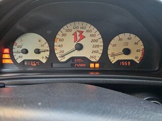 1998 Mercedes-Benz CLK-Класс 230 I (W208), чёрный, 390000 рублей, вид 5