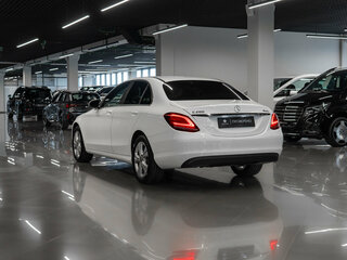 2019 Mercedes-Benz C-Класс 200 IV (W205) Рестайлинг, белый, 3110000 рублей, вид 5