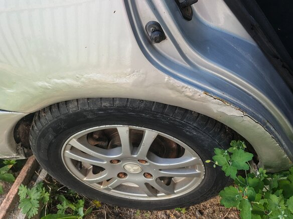 2003 Mitsubishi Carisma I Рестайлинг, серебристый, 250000 рублей - вид 12