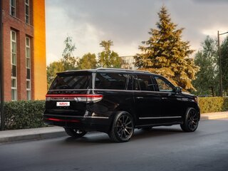 2022 Lincoln Navigator L IV Рестайлинг, чёрный, 9670000 рублей, вид 4
