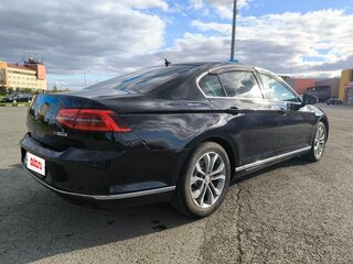 2015 Volkswagen Passat B8, чёрный, 1719999 рублей, вид 5