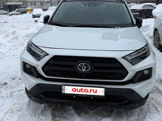 2024 Toyota RAV4 V (XA50), белый, 3750000 рублей, вид 2