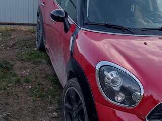 2012 Mini Countryman Cooper S I, красный, 1300000 рублей, вид 5