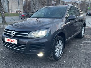 2011 Volkswagen Touareg II, чёрный, 1515000 рублей, вид 1