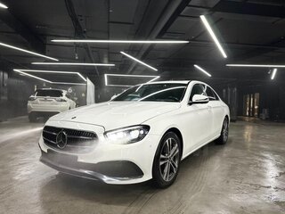 2020 Mercedes-Benz E-Класс 350 V (W213, S213, C238) Рестайлинг, белый, 5000000 рублей, вид 2