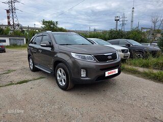 2017 Kia Sorento II Рестайлинг, бежевый, 1900000 рублей, вид 1