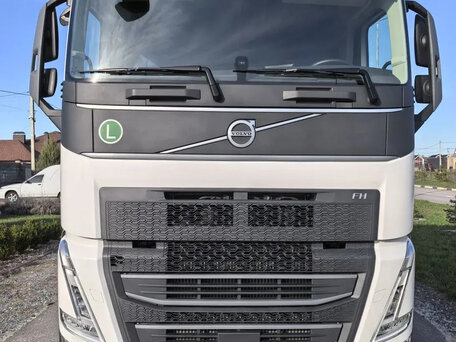 2024 Volvo FH, белый, 17400000 рублей, вид 2