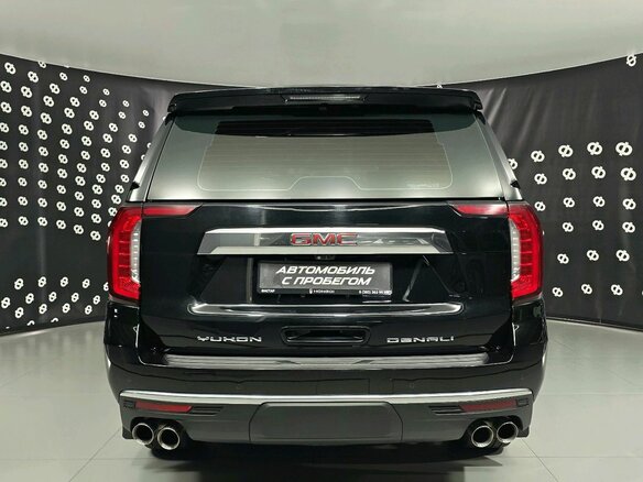2022 GMC Yukon V, чёрный, 7790000 рублей - вид 5