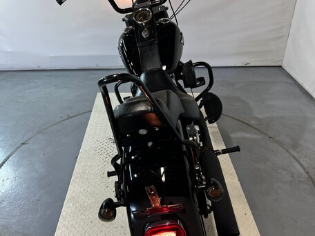 2012 Harley-Davidson Fat Boy, чёрный, 780000 рублей, вид 4