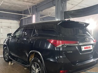 2019 Toyota Fortuner II, чёрный, 3850000 рублей, вид 5