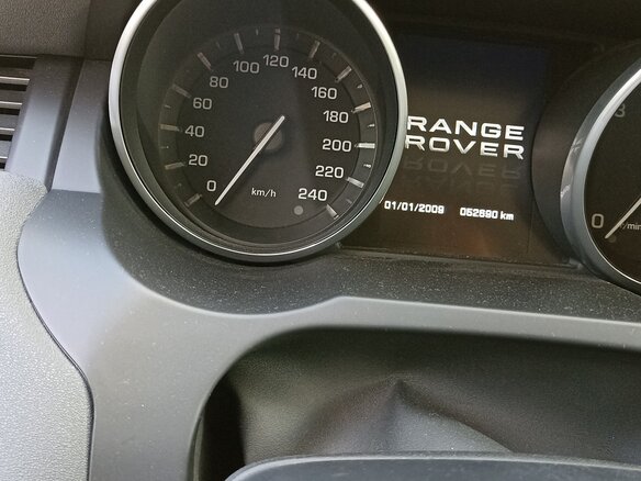 2011 Land Rover Range Rover Evoque 6-speed I, белый, 2990000 рублей - вид 7
