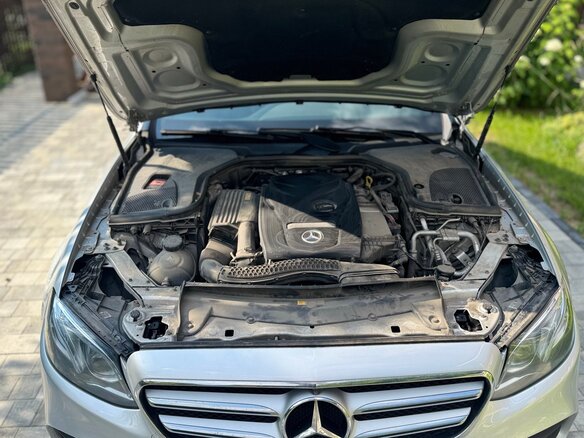 2016 Mercedes-Benz E-Класс 200 V (W213, S213, C238), серебристый, 2650000 рублей - вид 8